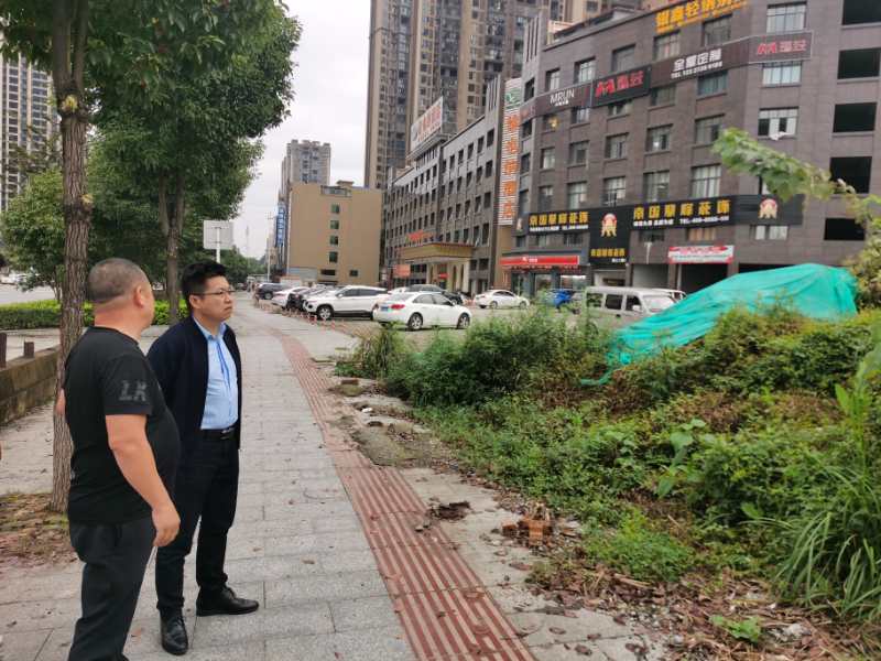 大祥区住建局全力推进“国卫”复审迎检工作(图2)